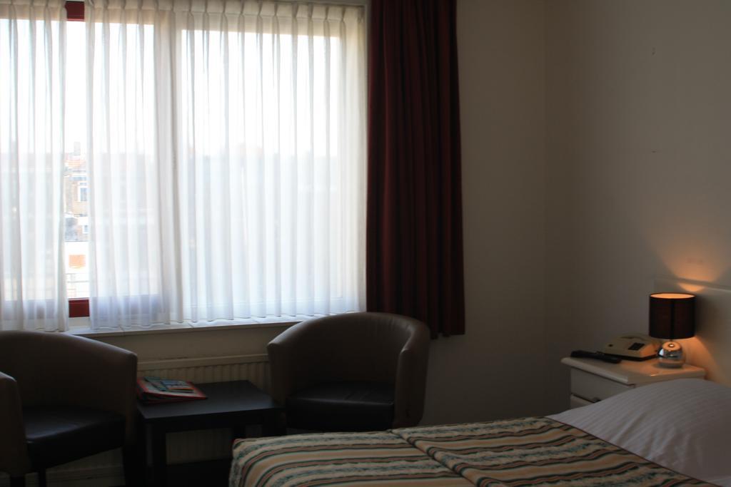 Hotel Zee En Duin Katwijk aan Zee Habitación foto
